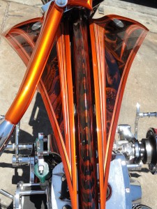 Pirate bike fuel tank and spine