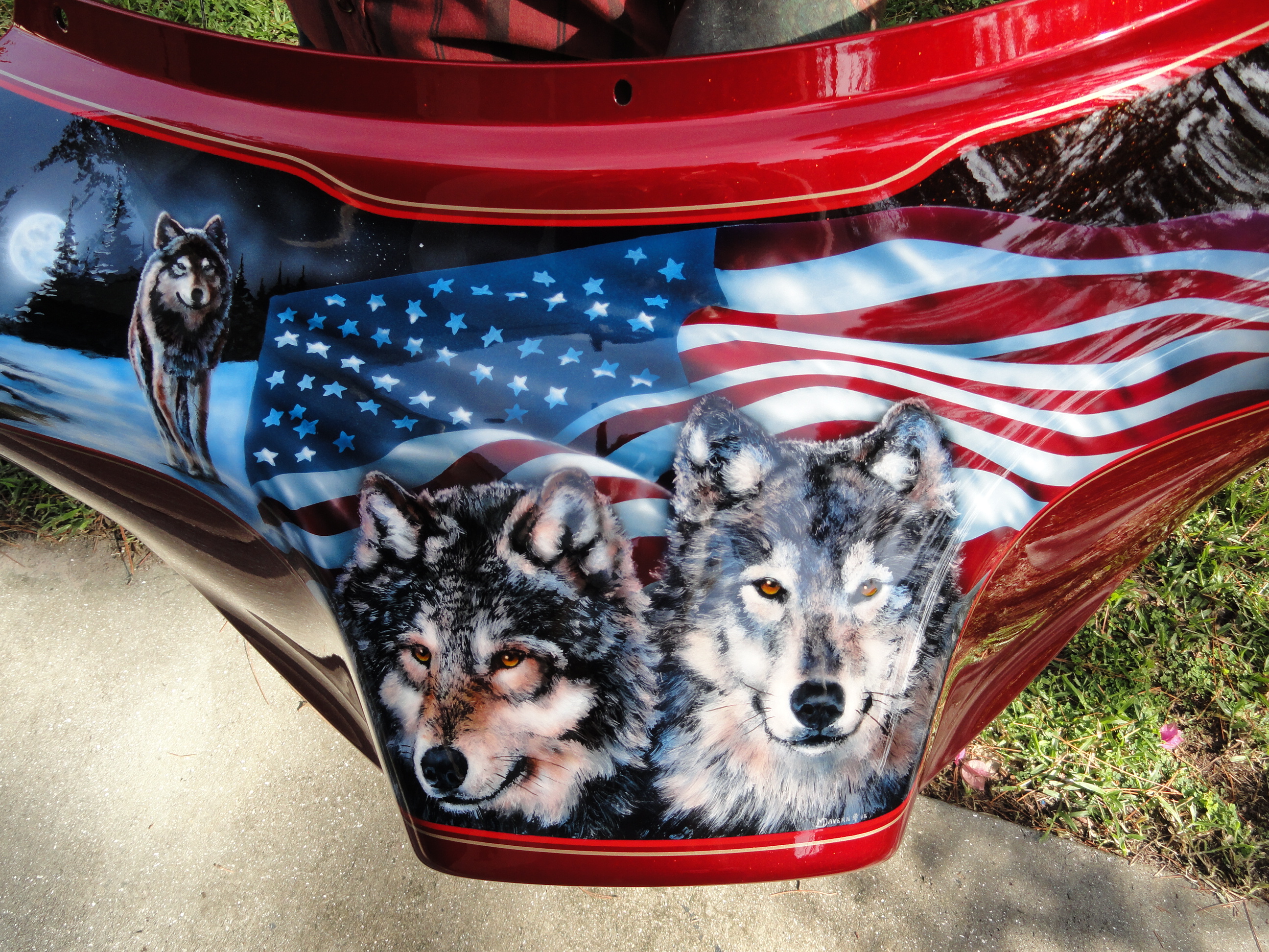patriotic wolf trio